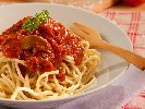 Рецепта Постни спагети с доматен сос с гъби печурки и сушени домати